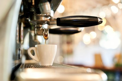El aroma del café recién hecho, clave en Palencia para anticipar la llegada de la lluvia