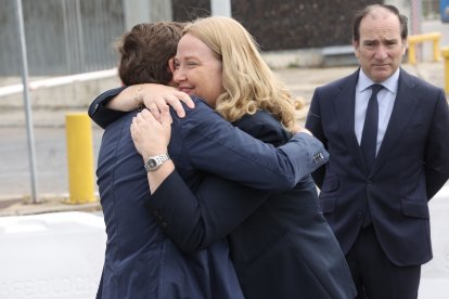 Acto de entrega de 40 autobuses de la ciudad de Madrid a Burgos