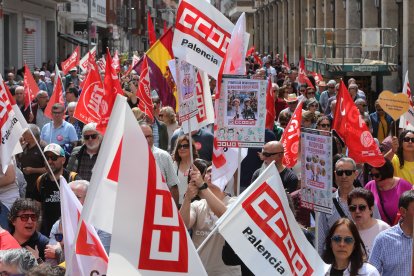Manifestación del 1º de Mayo en la ciudad de Palencia.
