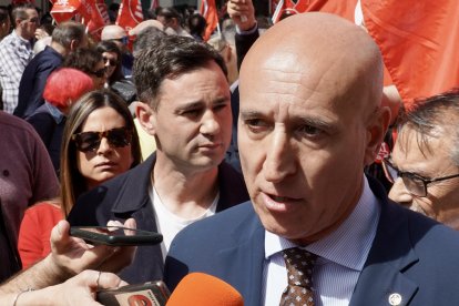 Manifestación del 1º de Mayo convocada por UGT y CCOO en León.