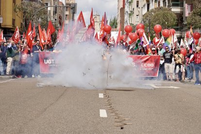 Manifestación del 1º de Mayo convocada por UGT y CCOO en León.