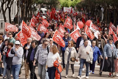 Manifestación del 1º de Mayo convocada por UGT y CCOO en León.