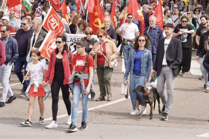 Manifestación del 1º de Mayo convocada por UGT y CCOO en León.