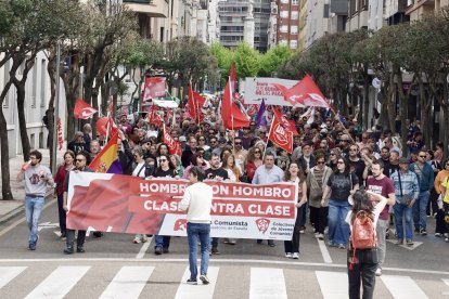 Manifestación del 1º de Mayo convocada por UGT y CCOO en León.