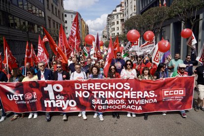 Manifestación del 1º de Mayo convocada por UGT y CCOO en León.