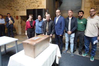 Ponferrada honra al guerrillero Manuel Girón.