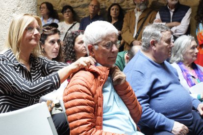 Ponferrada honra al guerrillero Manuel Girón.
