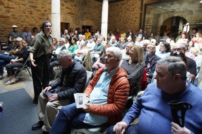 Ponferrada honra al guerrillero Manuel Girón.