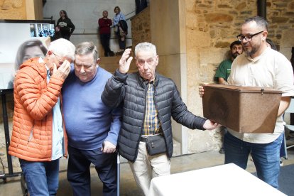 Ponferrada honra al guerrillero Manuel Girón.