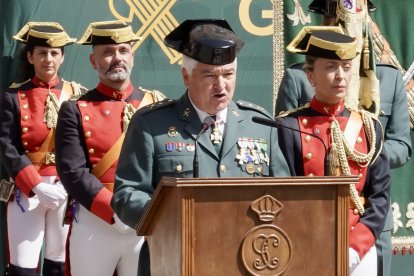 Acto en León como homenaje a la Guardia Civil por su 182º aniversario en la provincia.
