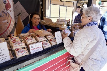Inauguración de la Feria Iberqueso en Valencia de don Juan (León).
