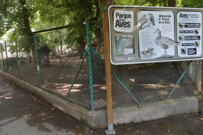 Reapertura del zoo de Aves en Herrera de Pisuerga (Palencia)