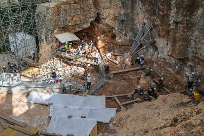 Yacimiento Cueva Fantasma - Ical