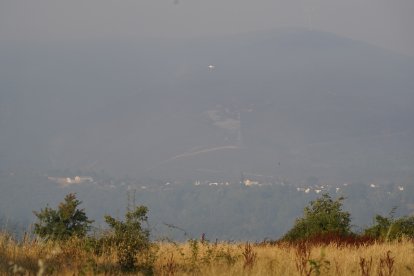 Incendio en las localidades de Turienzo Castañero y San Pedro Castañero (León)