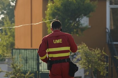 Incendio en las localidades de Turienzo Castañero y San Pedro Castañero (León)