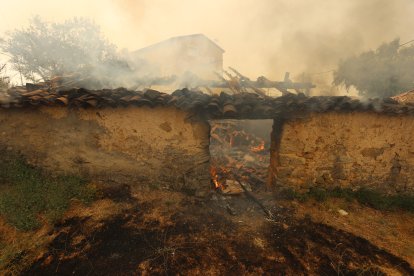 Incendio en la provincia de Ávila