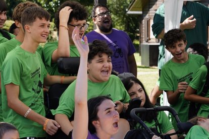 Inauguración del XXIX Campamento Inclusivo de El Bosque de los Sueños de Cubillos del Sil (León), organizado por Aspaym Castilla y León