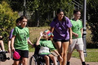 Inauguración del XXIX Campamento Inclusivo de El Bosque de los Sueños de Cubillos del Sil (León), organizado por Aspaym Castilla y León