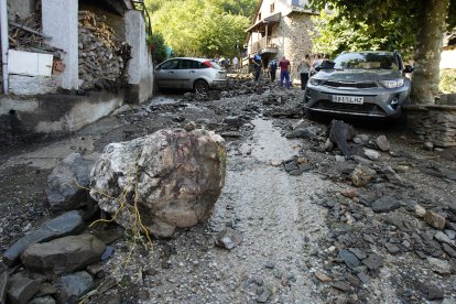 Riada en el pueblo de Manzanedo de Valdueza (León).