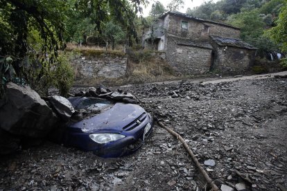 Riada en el pueblo de Manzanedo de Valdueza (León).