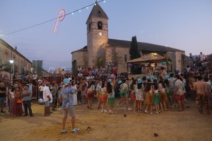 Desfile de Carrozas en Fuentepelayo (Segovia).