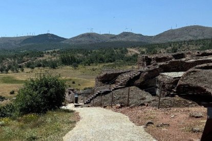 Mejoras de accesibilidad en el recorrido del yacimiento arqueológico de Tiermes (Soria).