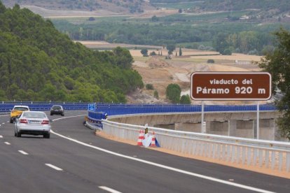 Inauguración de dos nuevos tramos de la Autovía del Duero.