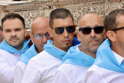 Imágenes del acto institucional por la fiesta de la Virgen de la Encina en Ponferrada  con la participación de autoridades políticas de la provincia y la comunidad.
