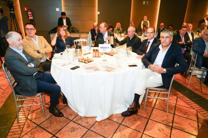 Club de prensa 'Conversaciones Políticas' con el alcalde de Valladolid, Jesús Julio Carnero