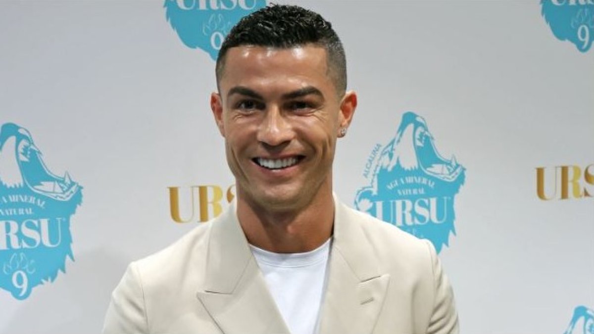 Cristiano Ronaldo en la presentación de su agua URSU.- E. PRESS