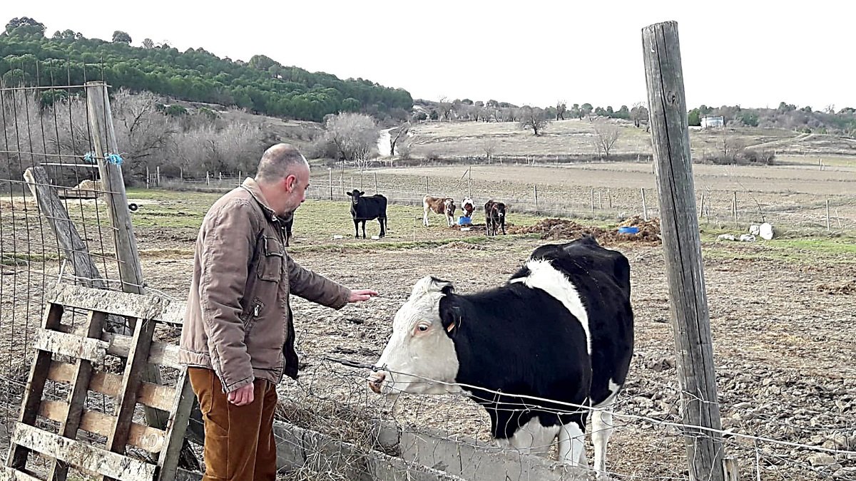 El agricultor valenciano durante su estancia en la cooperativa Crica, dentro del programa ‘Cultiva’. URCACYL
