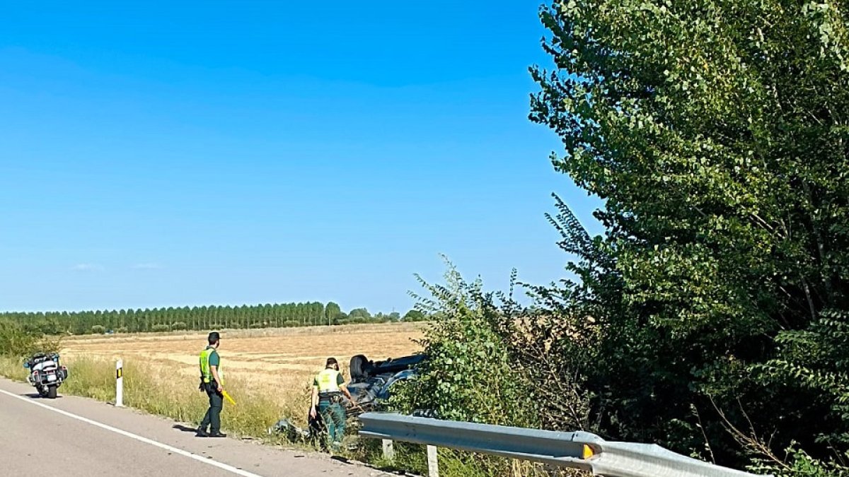 Imagen del accidente en la N-110 de Soria. - EM