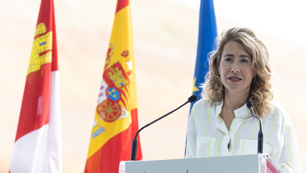 La ministra de Transportes, Raquel Sánchez, participa en la inauguración del nuevo tramo de la A-11.- ICAL