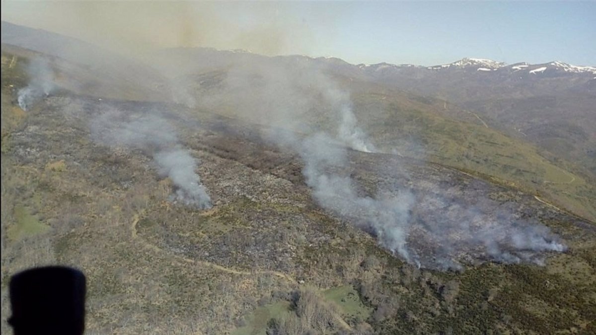 Imagen de archivo de un incendio en Castilla y León. EUROPA PRESS