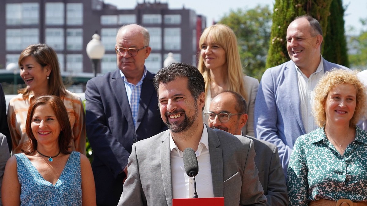El secretario general del PSOE en Castilla y León, Luis Tudanca, presenta los cabeza de lista socialistas al Congreso y Senado por las nueve provincias de la Comunidad. -ICAL