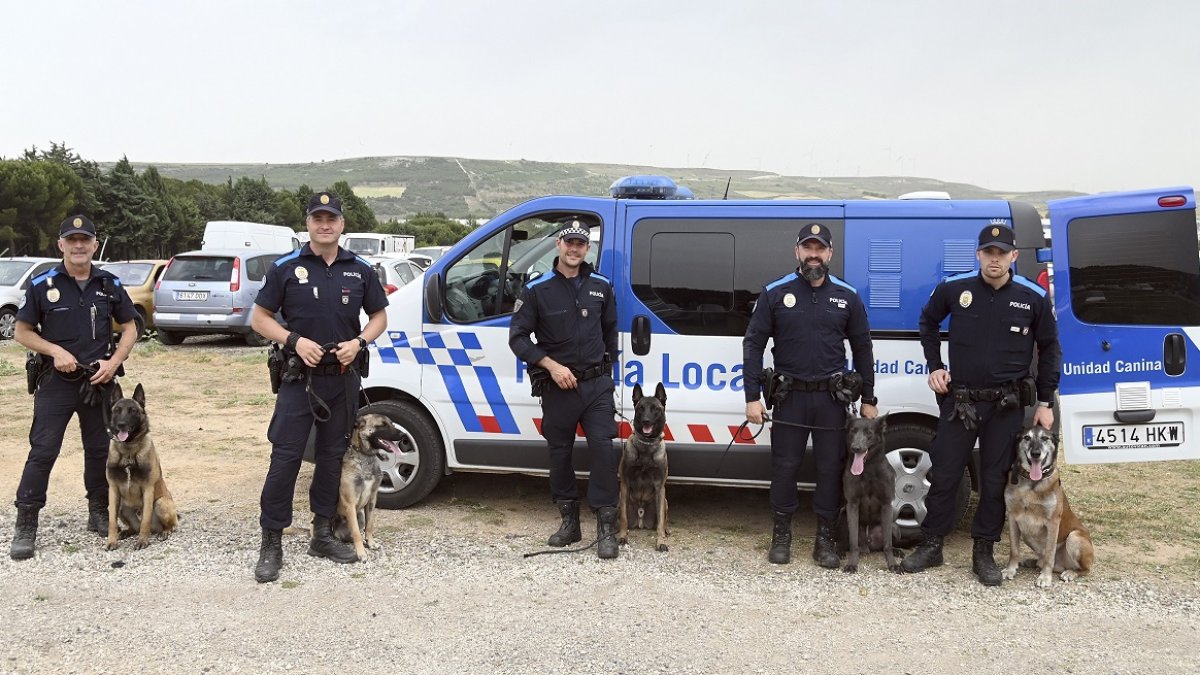 Burgos, cuartel general de los perros policía. - ICAL