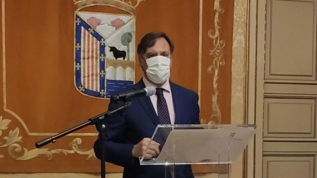 Alcalde de Salamanca, Carlos García Carbayo. ICAL