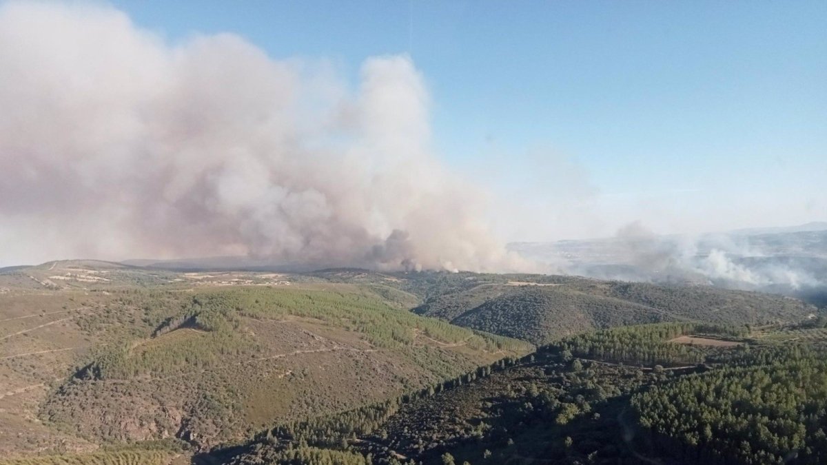 Incendio en Argozelo, Portugal.- JCyL