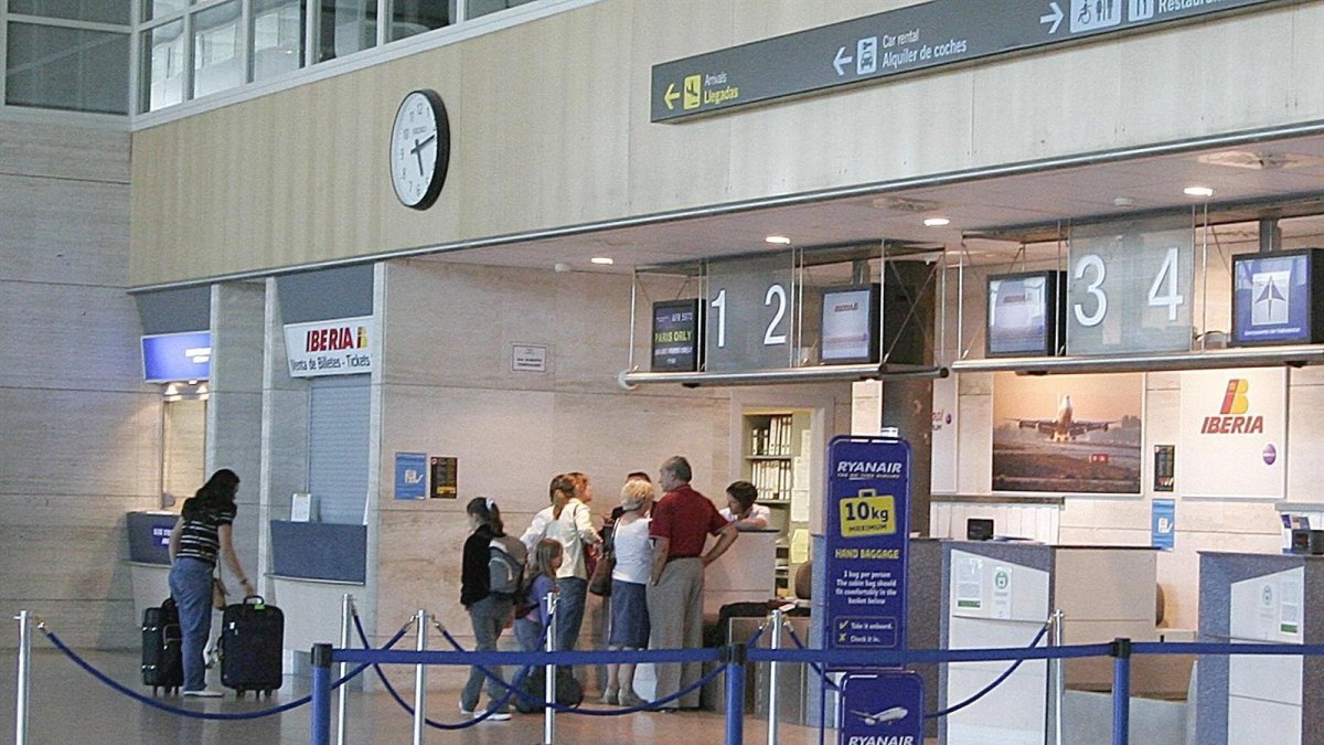 Aeropuerto Villanubla. - EUROPA PRESS