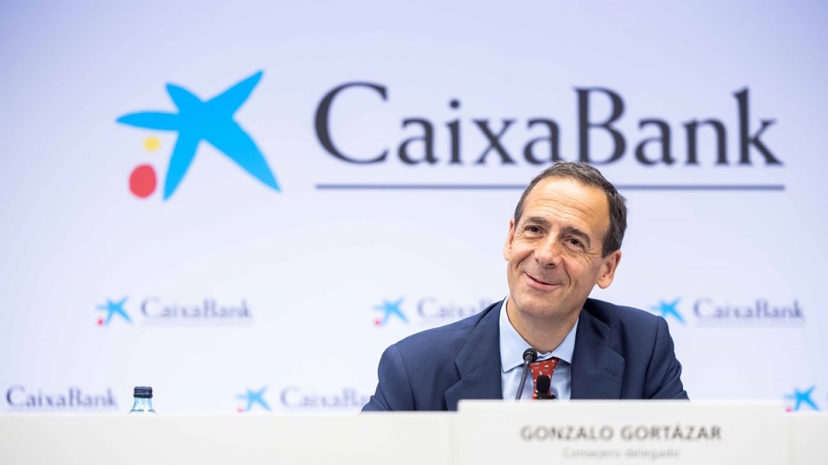 Consejero delegado de Caixabank, Gonzalo Cortázar.- E. M.