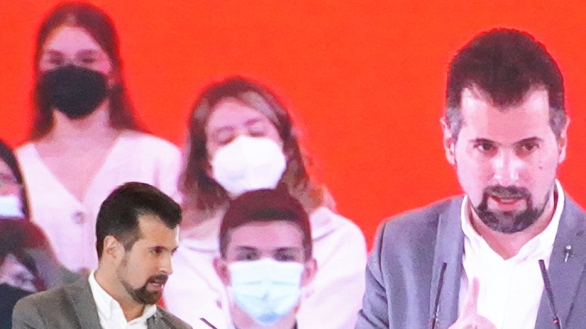 Luis Tudanca, en el acto de cierre de campaña en Valladolid.- ICAL