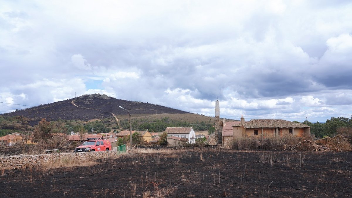 Localidad de Otero de Bodas afectada por el incendio de la Sierra de la Culebra. -ICAL