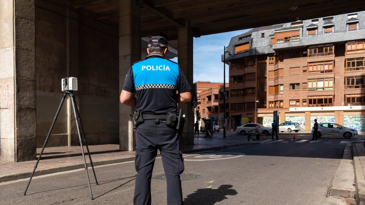 Policía Local de Burgos. -E. M.