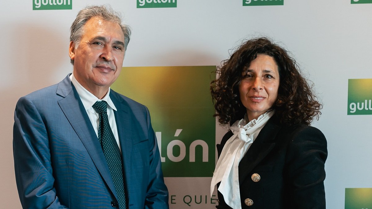 Lourdes Gullón y Juan Miguel Martínez Gabaldón.- E. M.