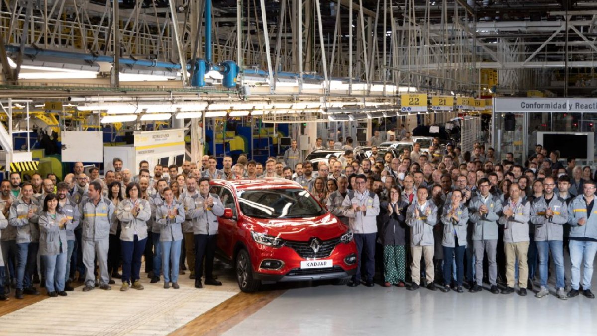 Renault fabrica el último Kadjar en Palencia. E. M.
