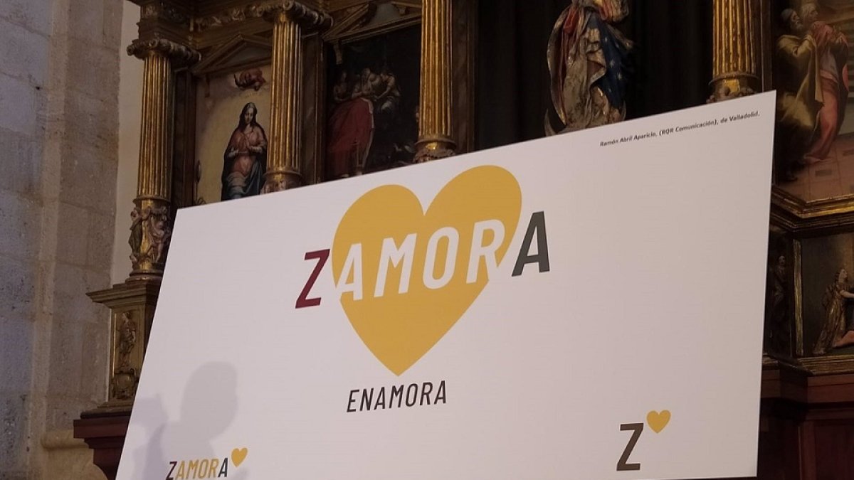 Cartel del eslogan ganador 'Zamora Enamora'.- E. PRESS