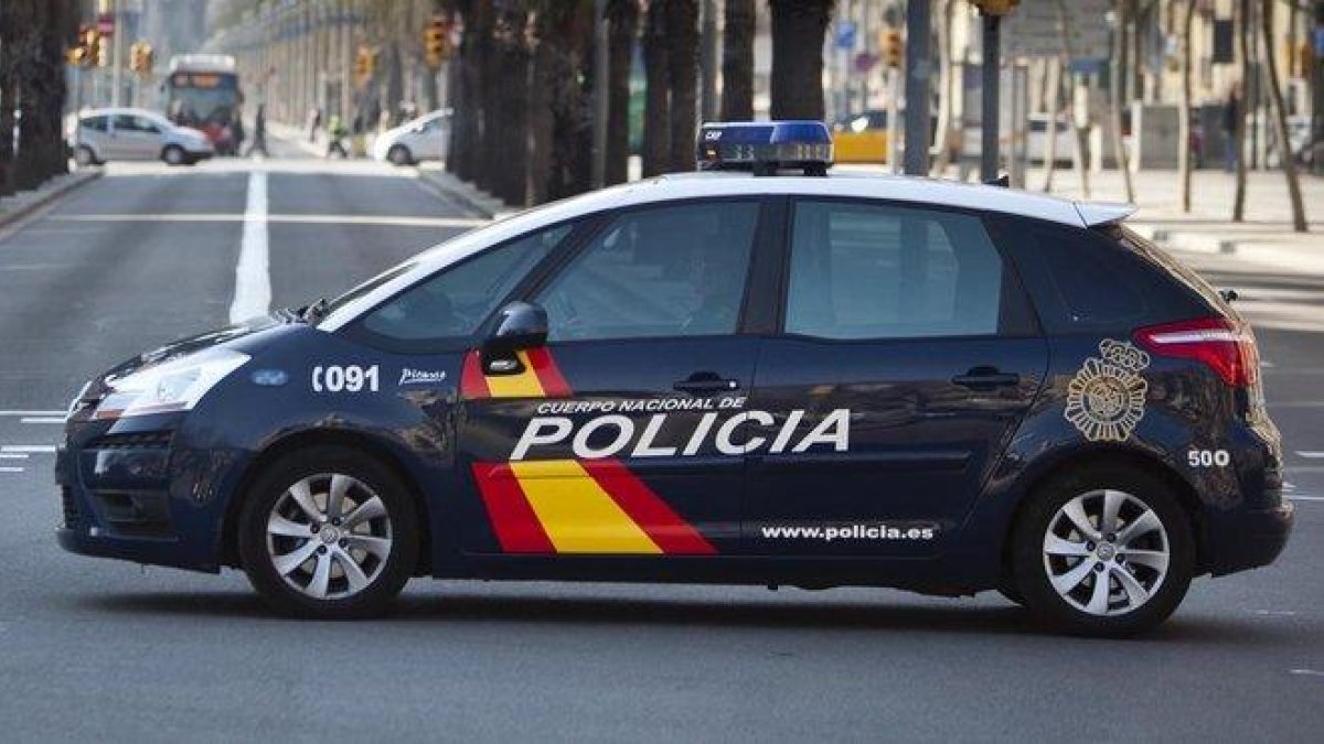Un coche patrulla de la Policía Nacional. ECB