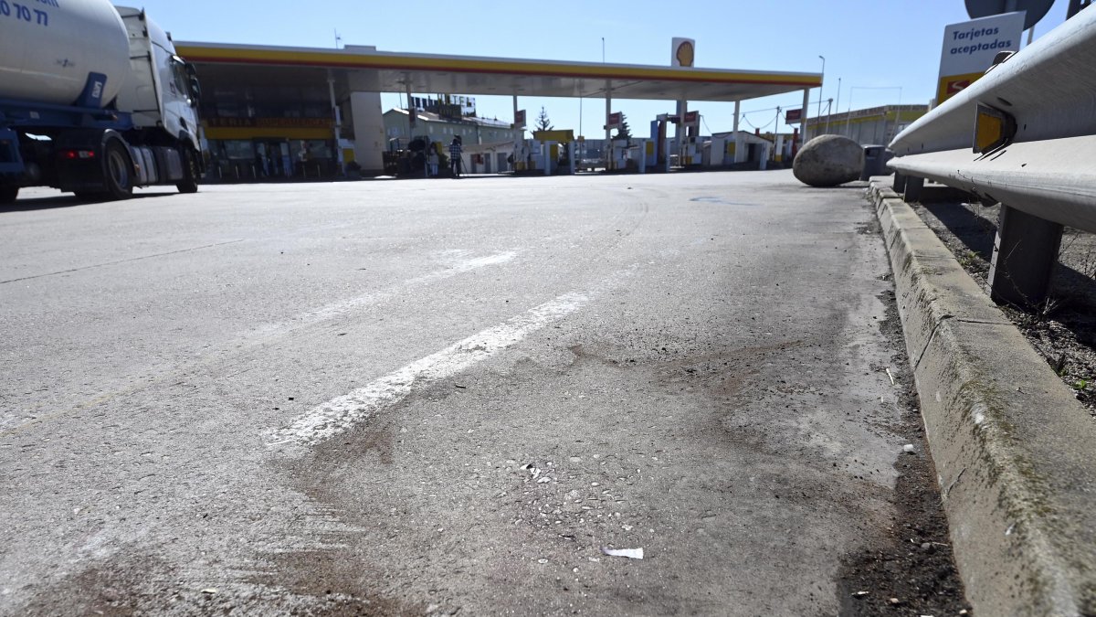 Abaten en una gasolinera de Burgos a un polic?a huido e investigado por Asuntos Internos