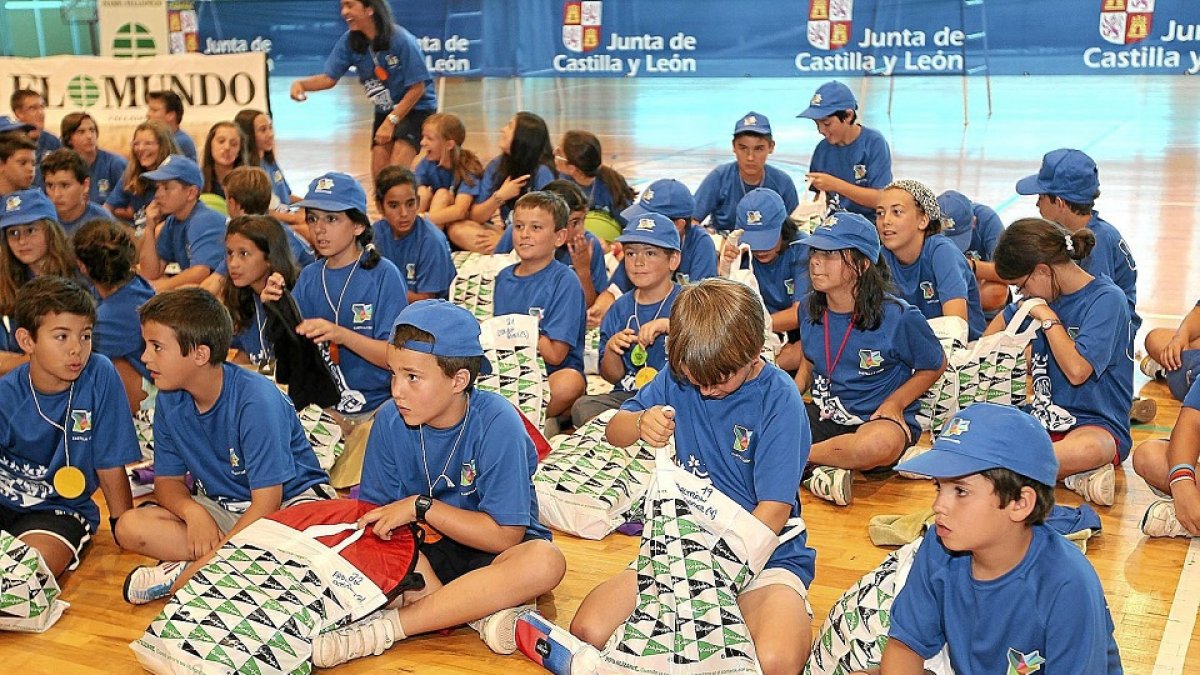 Participantes de los campus deportivos organizados en verano. - E.M.