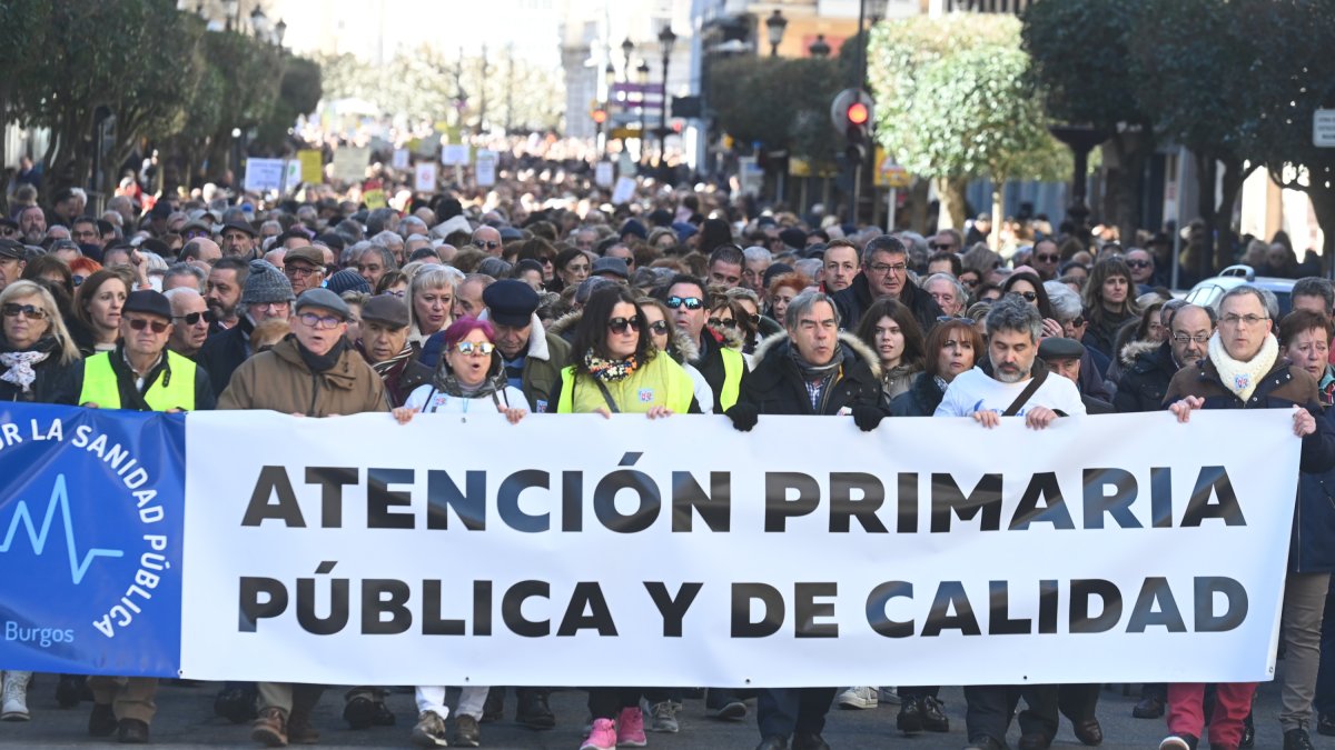 Manifestación en defensa de la Sanidad Pública en Burgos. -ICAL